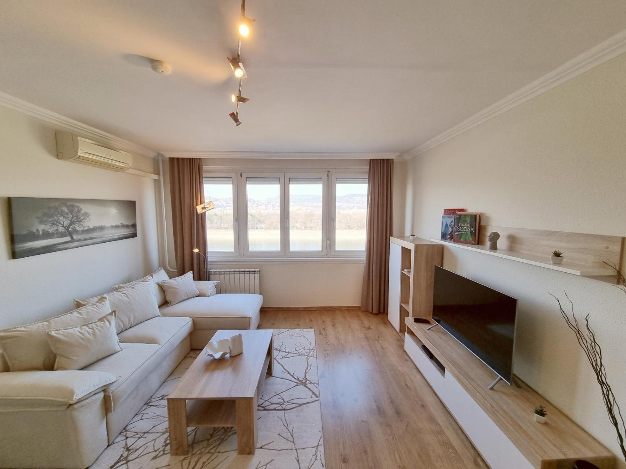 Appartamento di 68 m² con 2 camera Budapest Esterno foto
